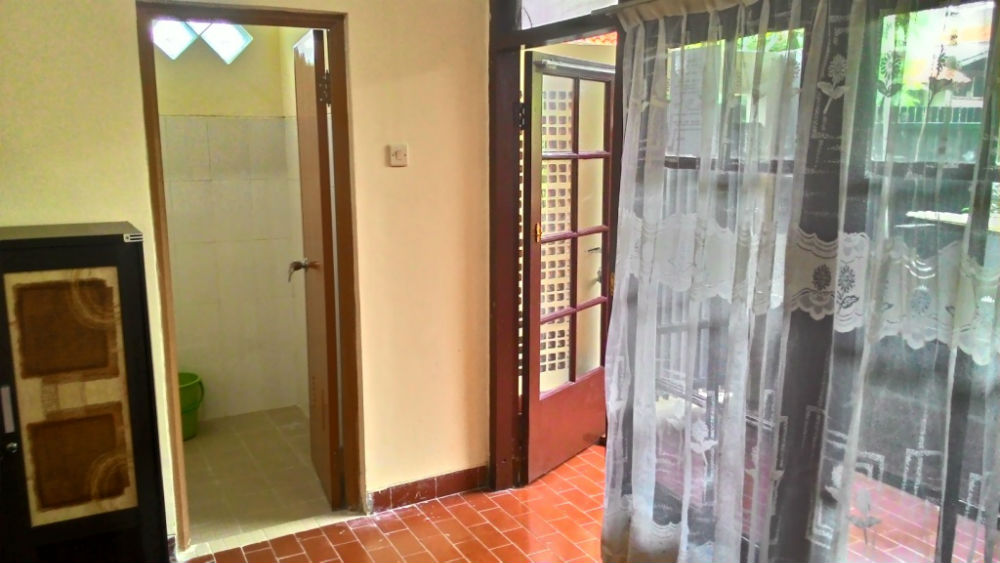 Kamar mandi dalam