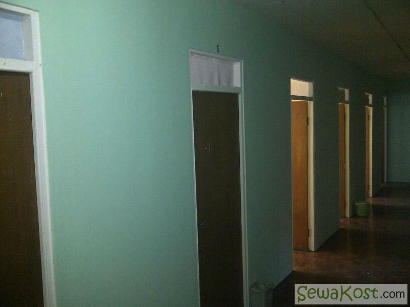 KOST WANITA/PRIA MURAH DAAN MOGOT-GROGOL