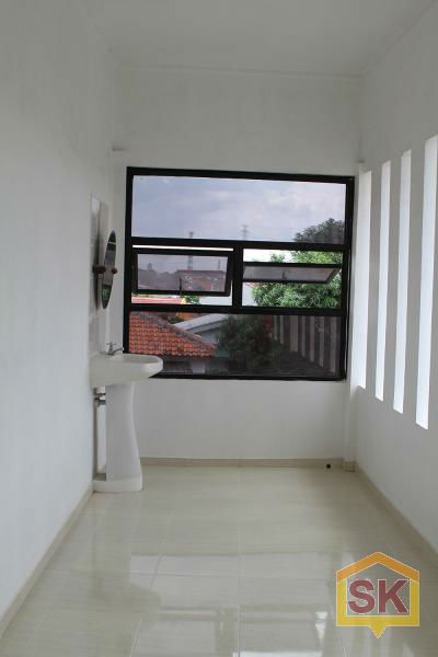 KOST29 KLENDER JL PAHLAWAN REVOLUSI PONDOK BAMBU JAKARTA TIMUR