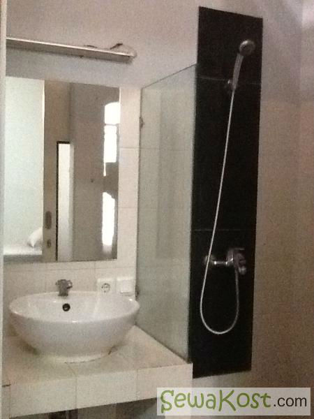 Kost Kemang