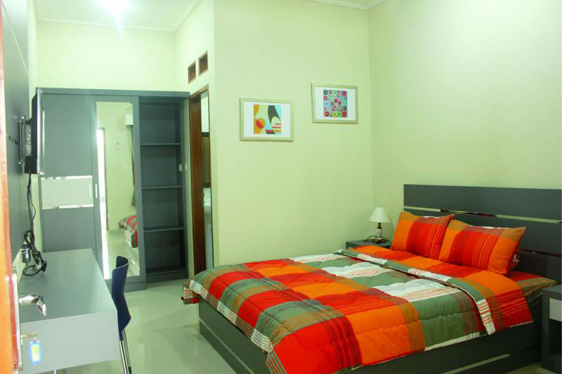 CRYSTAL VISTA (LOKASI DEKAT HERO KEMANG)