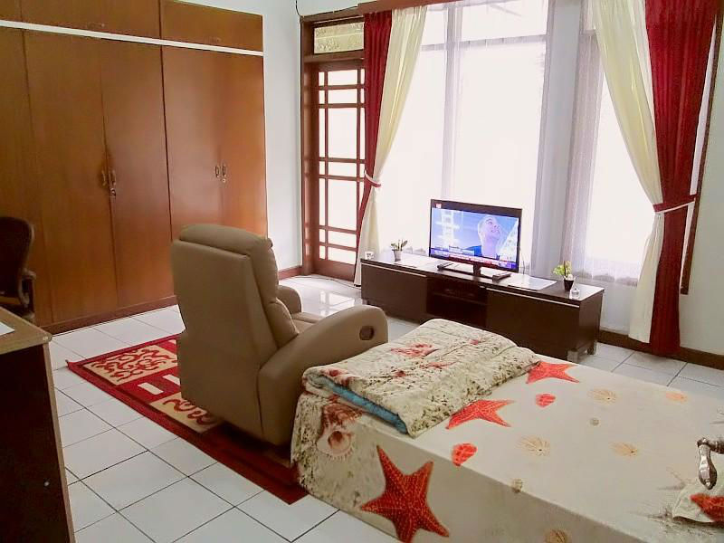 Sewa kost : modern/minimalis, Villa design