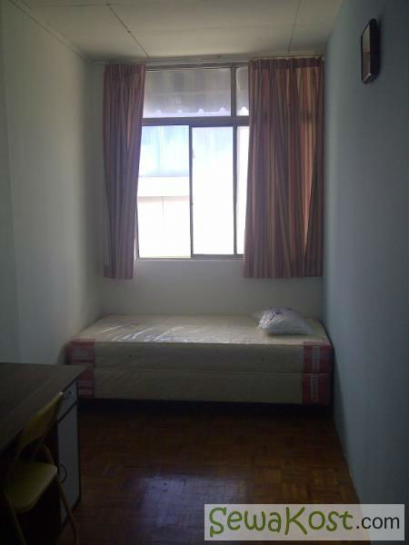 KOST WANITA/PRIA MURAH DAAN MOGOT-GROGOL