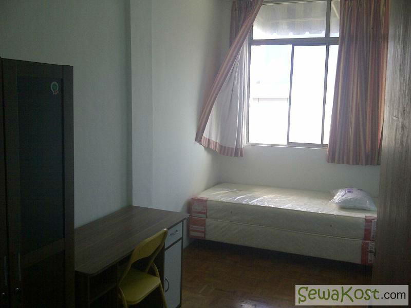 KOST WANITA/PRIA MURAH DAAN MOGOT-GROGOL