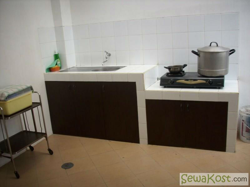 KOS RUMAH PRAJA - ARTERI PONDOK INDAH - DAERAH ELIT. TELP.0815-8328-017