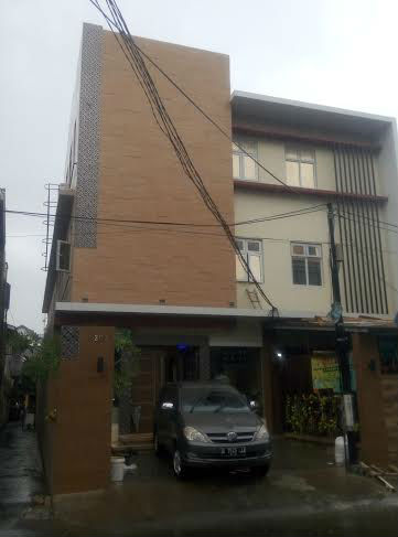 TAMPAK DEPAN