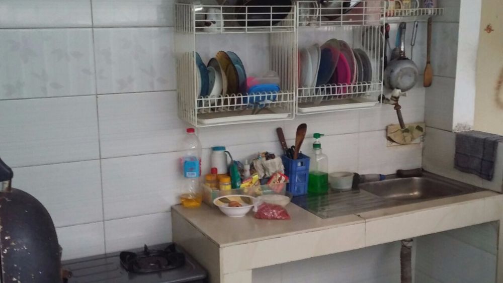Dapur kos (luar)