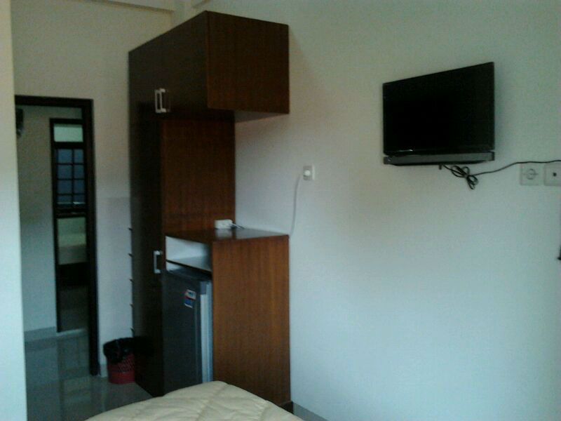 IMG-20131118-WA005
