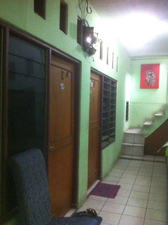 kost_keluarga_cikoko_50mm_dr_busway_mt_haryono_395600_1491897137