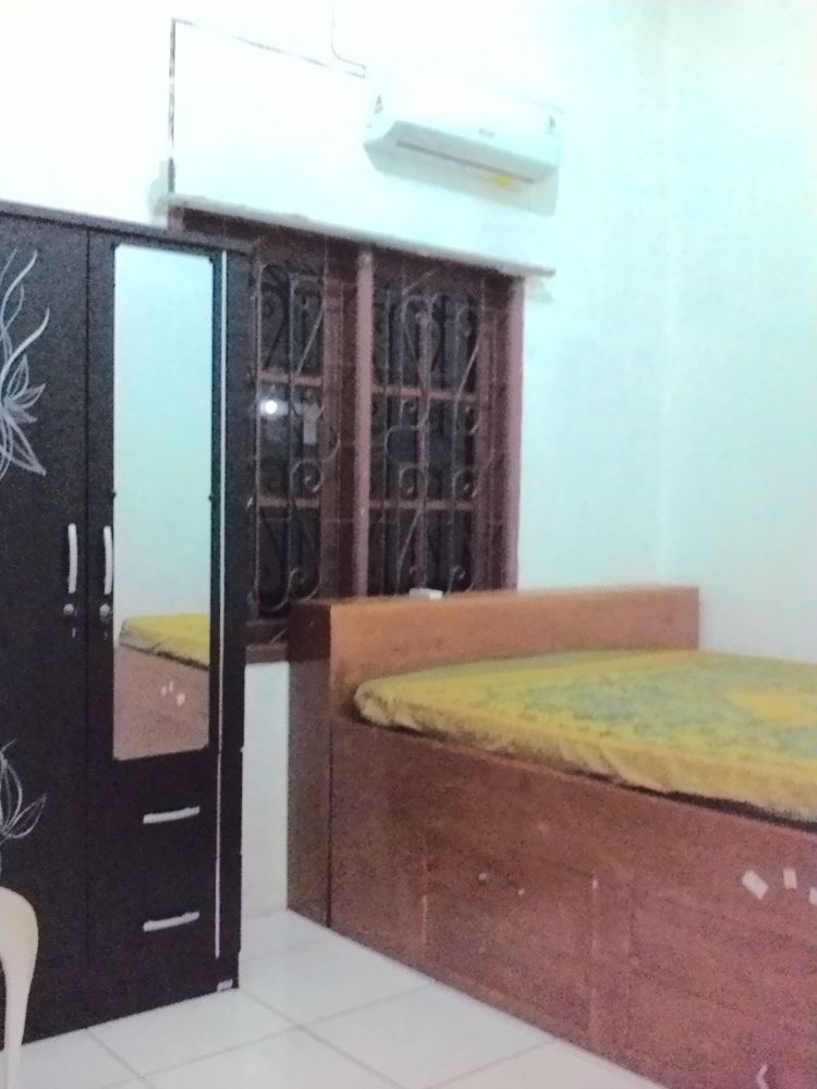 kamar 1