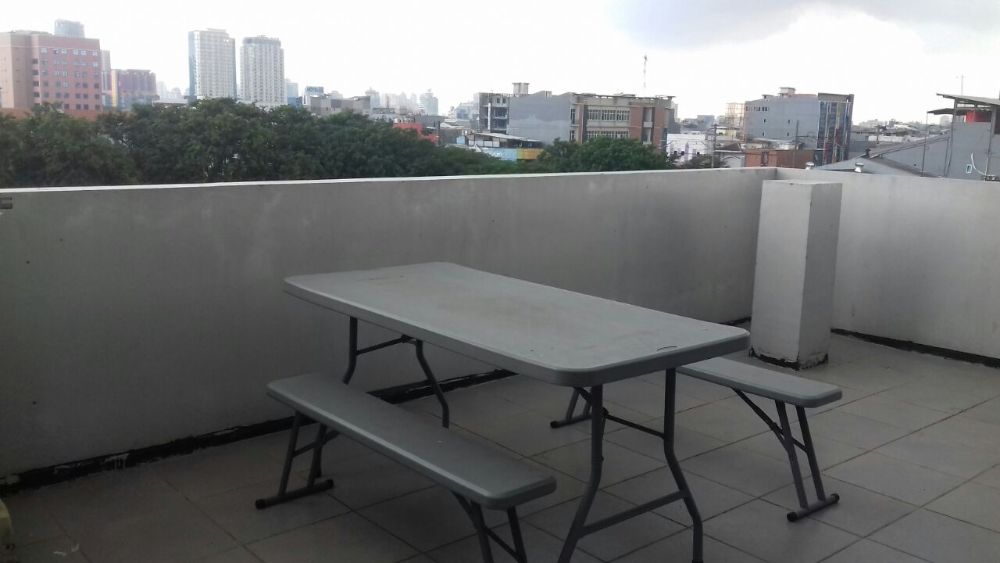 Balkon Samping