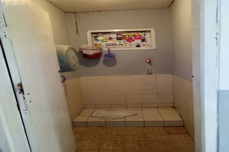 kamar mandi