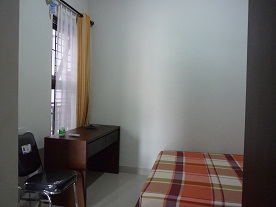 Dalam kamar