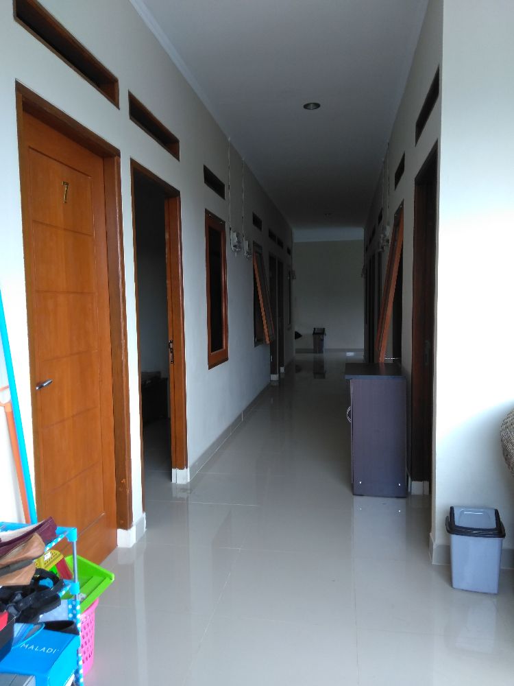 Lorong