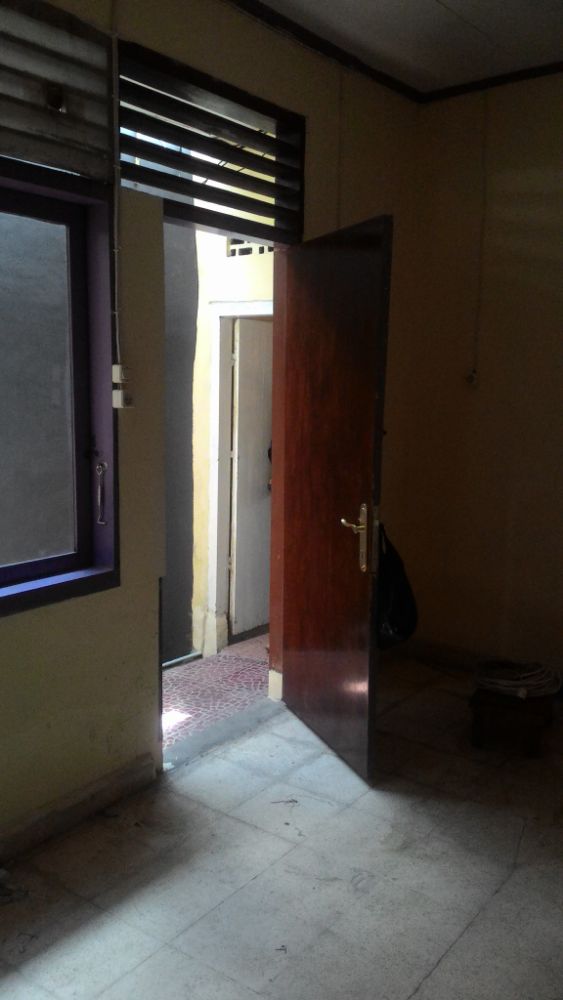 kamar 1a