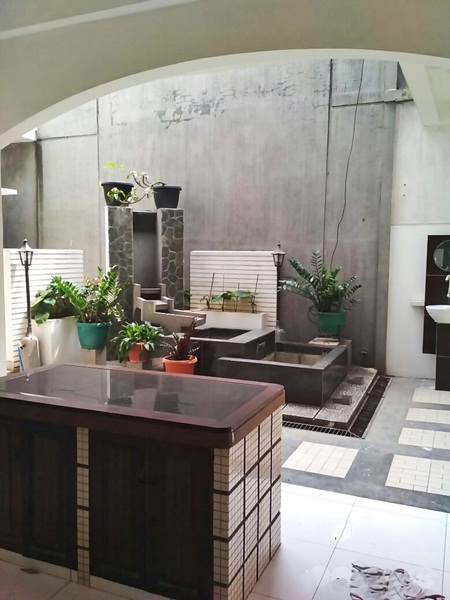 Outdoor & taman mini lt.1