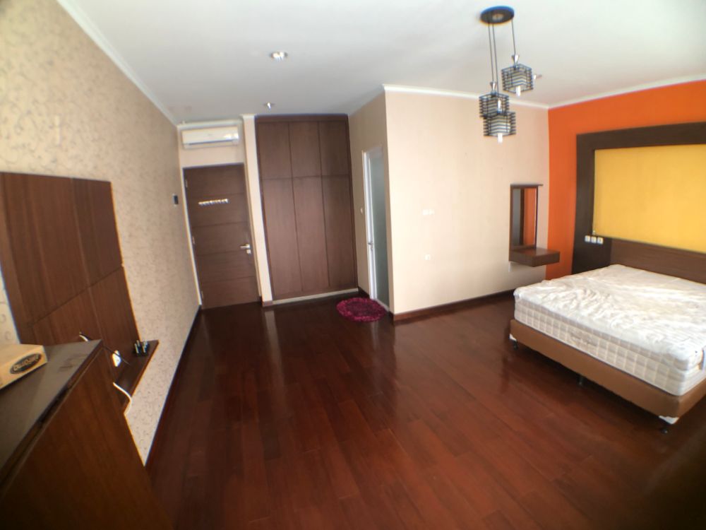ENSUITE ROOM