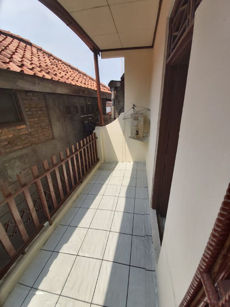 Kost Mama Bonny 7