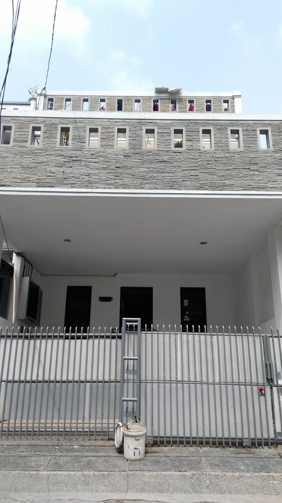 tampak rumah
