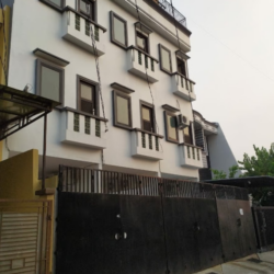 depan kos