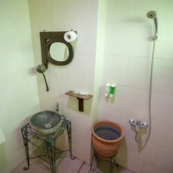 Toilet 12xx