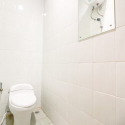 Kamar mandi deluxe Kamar mandi deluxe