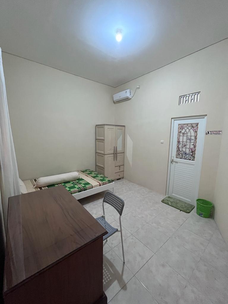 kamar kecil