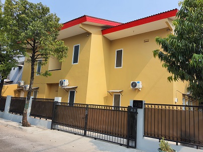 Gedung baru, nyaman, bisa pasutri