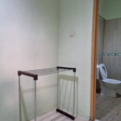 08-Kamar Mandi Luar 08-Kamar Mandi Luar