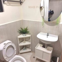 Toilet 2 Toilet 2