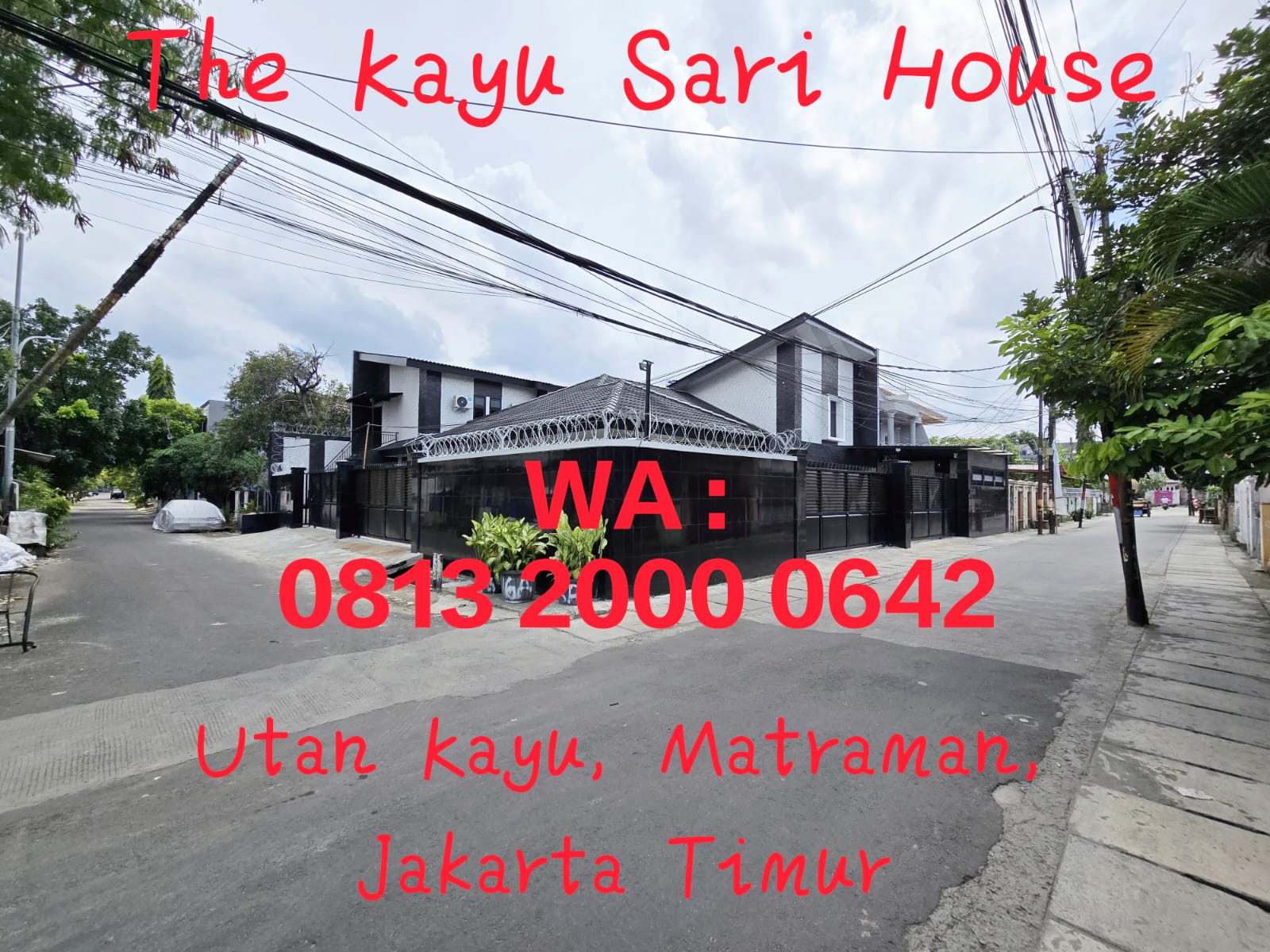 Jalan didepan kost /Pagar Luar